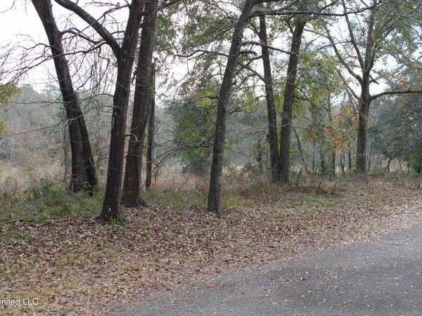1500 Barracuda Drive, Gautier, MS 39553