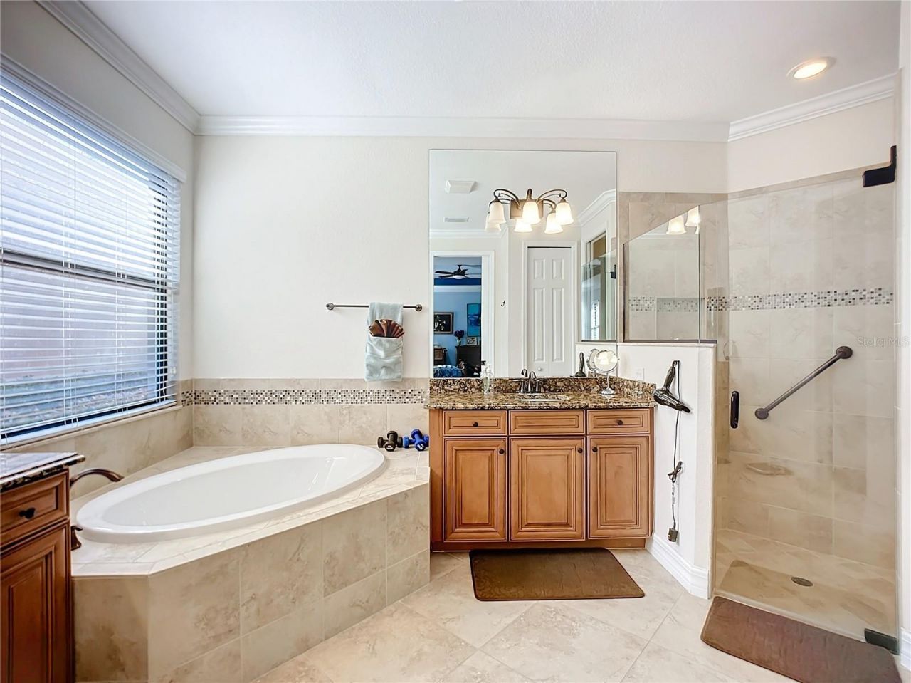 2902 Aviamar Circle, Naples, FL 34114 Photo