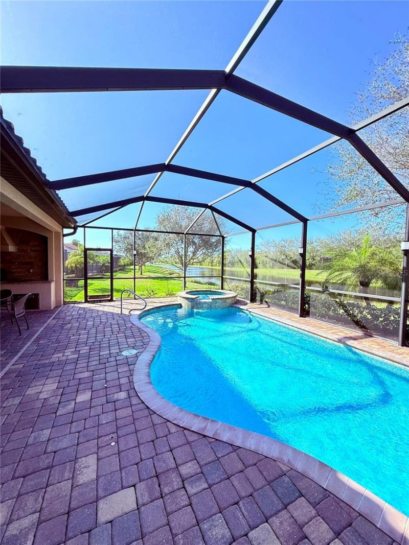 2902 Aviamar Circle, Naples, FL 34114 Photo