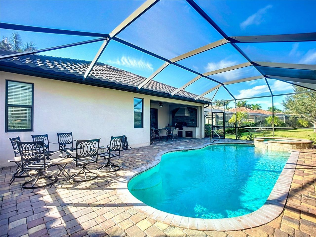 2902 Aviamar Circle, Naples, FL 34114 Photo