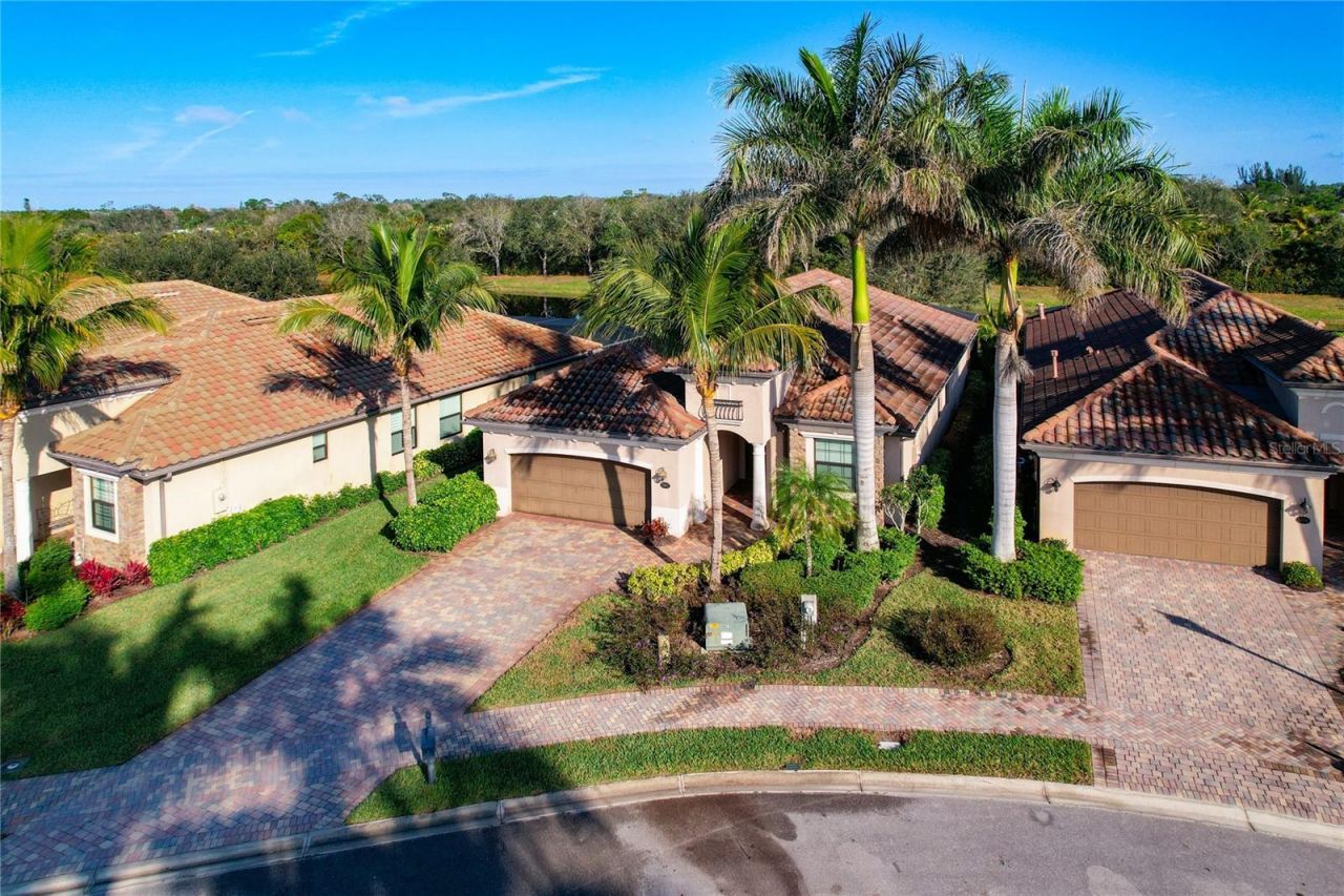 2902 Aviamar Circle, Naples, FL 34114 Photo