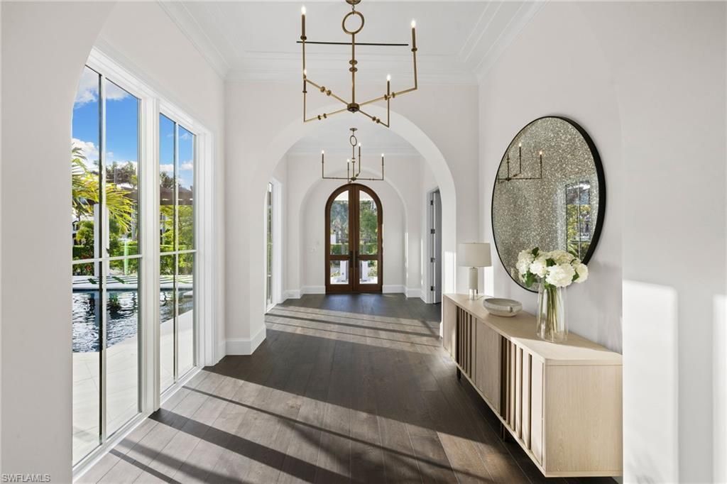 330 Hawser Ln, Naples, FL 34102 Photo