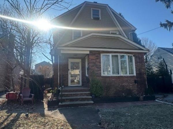 248 E Clinton Ave, Bergenfield, NJ 07621