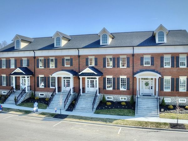 1087 Walburg Avenue, Villa Hills, KY 41017