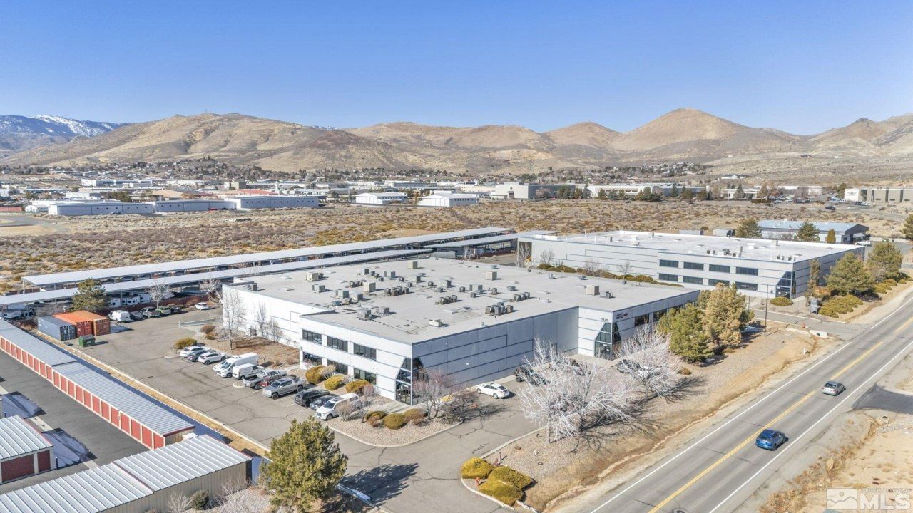 3535 Arrowhead Drive, Carson City, NV 89706 Photo