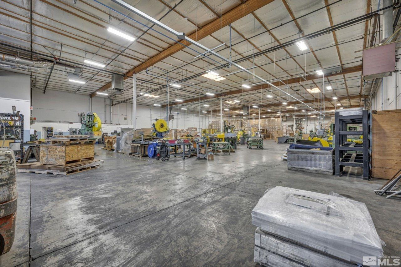 3535 Arrowhead Drive, Carson City, NV 89706 Photo