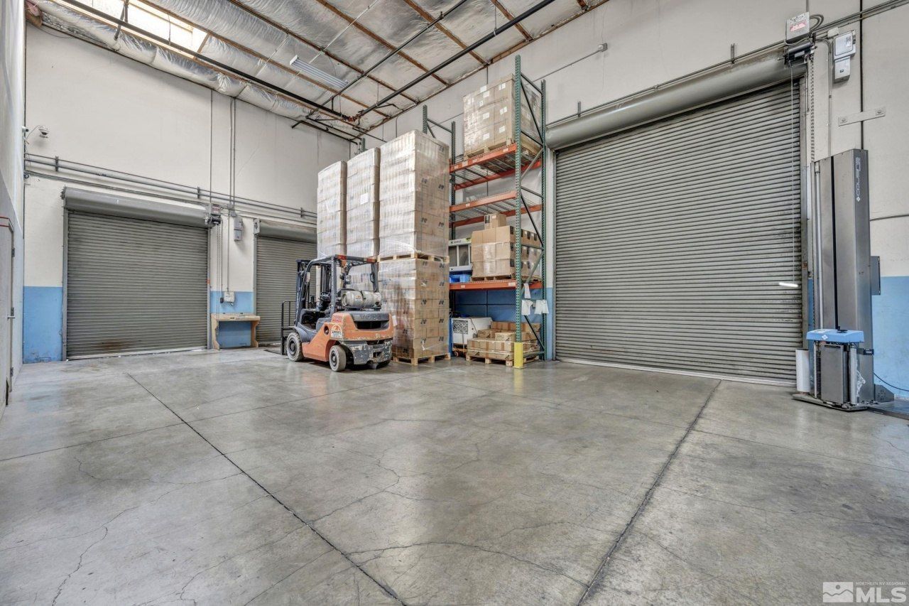 3535 Arrowhead Drive, Carson City, NV 89706 Photo