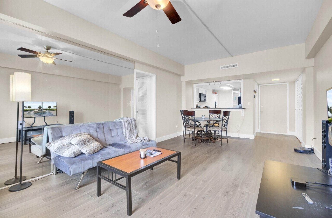 14 Lockwood Drive Photo 10