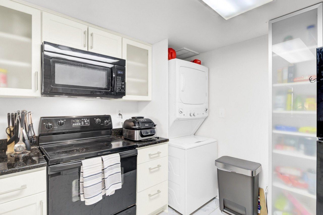 14 Lockwood Drive Photo 5