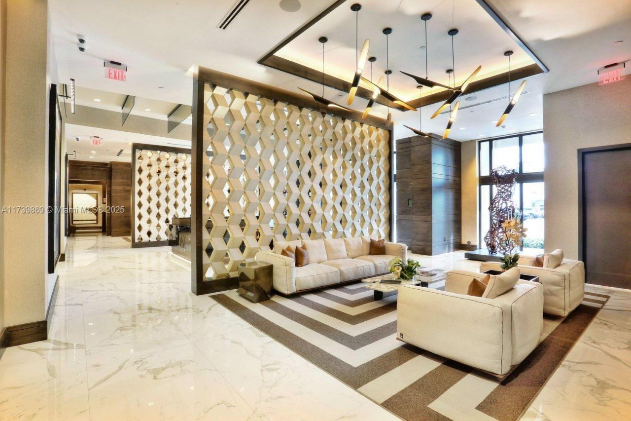 301 Altara Ave, Unit 201, Coral Gables, FL 33146 Photo