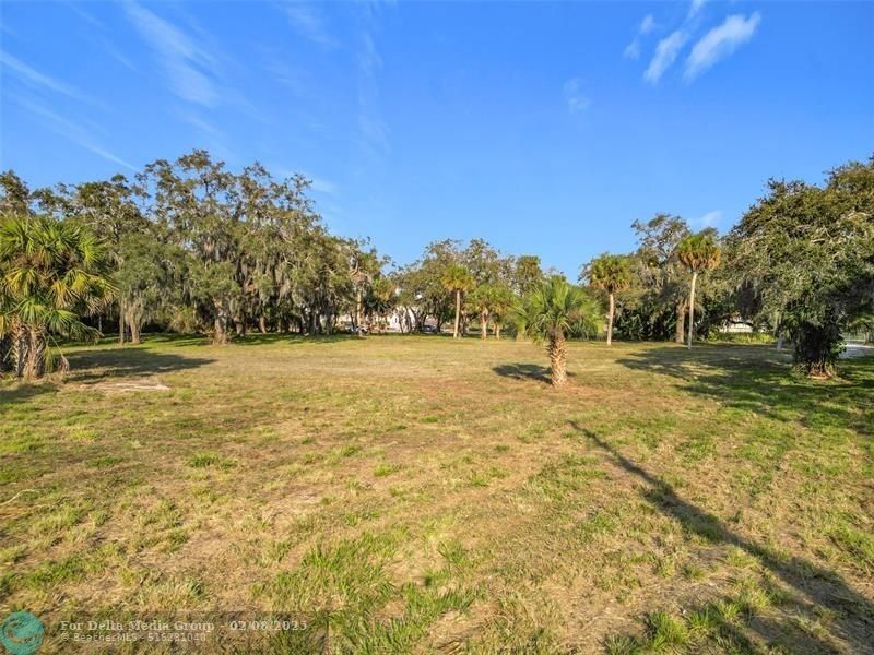 995 Old Dixie Hwy, Vero Beach, FL 32962 Photo