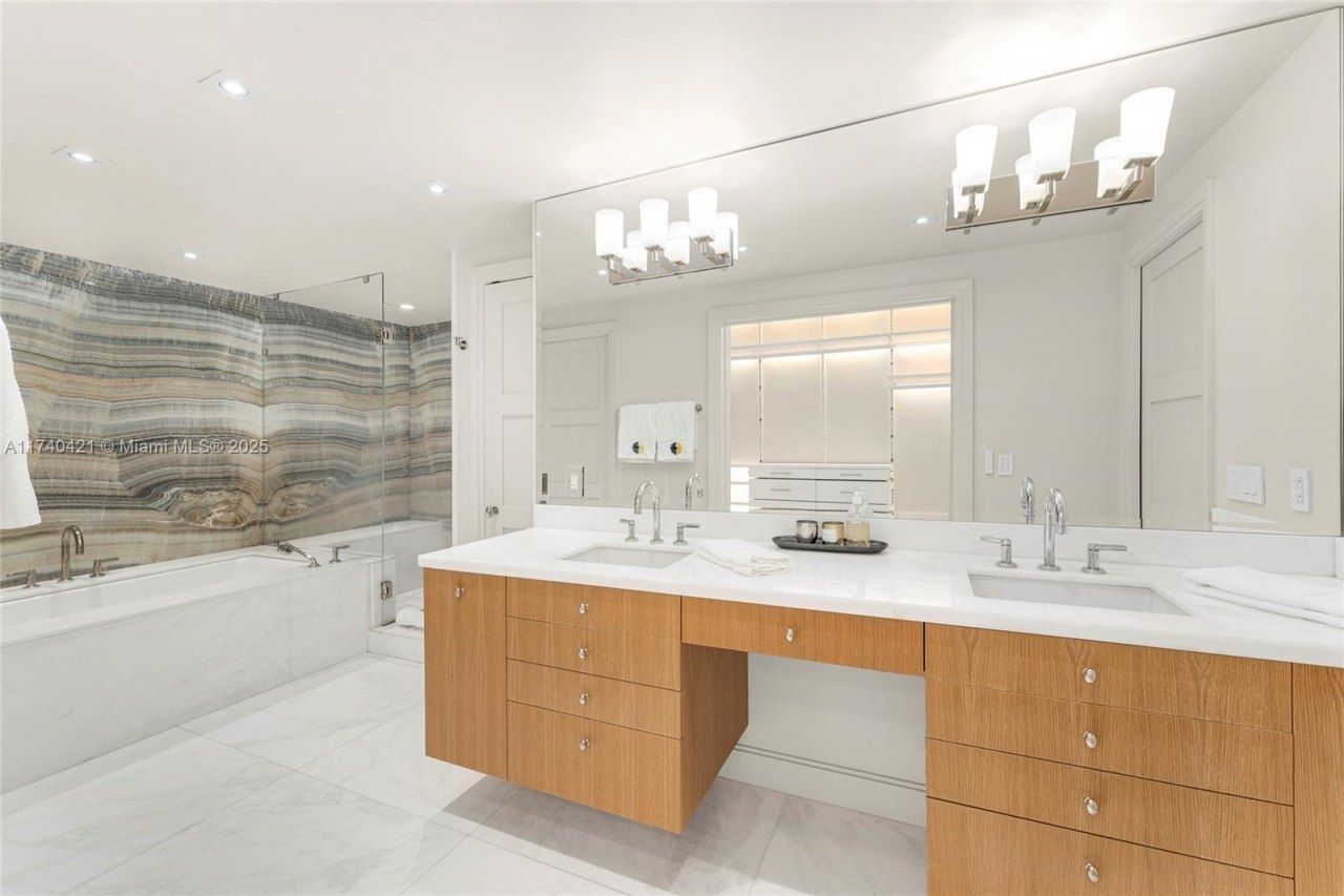 2042 Fisher Island Dr, Unit 2042, Miami Beach, FL 33109 Photo