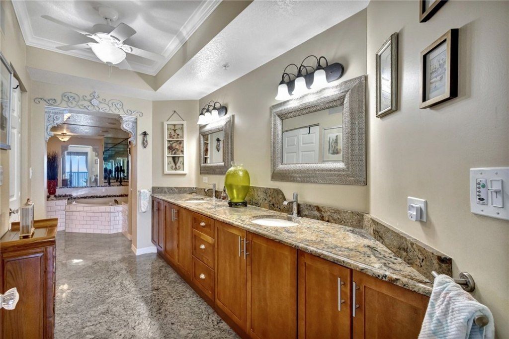 5051 N Highway A1a Boulevard, Unit PENTHOUSE, Hutchinson Island, FL 34949 Photo