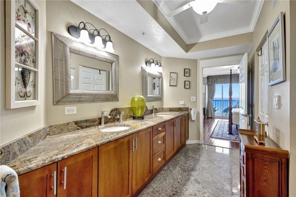 5051 N Highway A1a Boulevard, Unit PENTHOUSE, Hutchinson Island, FL 34949 Photo