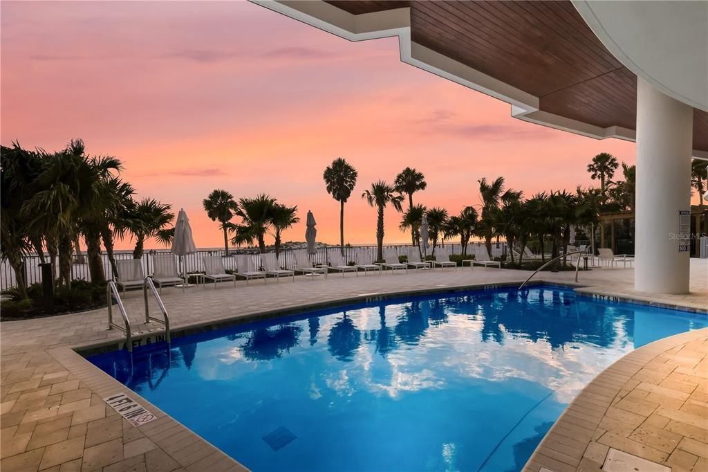 1035 Seaside Drive, Unit 305, Sarasota, FL 34242 Photo