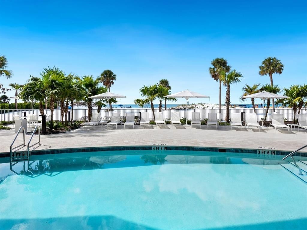 1035 Seaside Drive, Unit 305, Sarasota, FL 34242 Photo