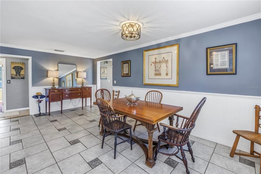 540 Villagrande Avenue S, Saint Petersburg, FL 33707 Photo