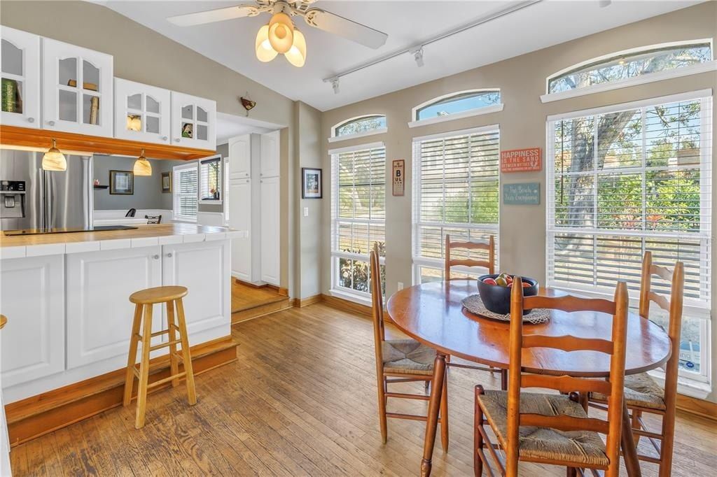 540 Villagrande Avenue S, Saint Petersburg, FL 33707 Photo