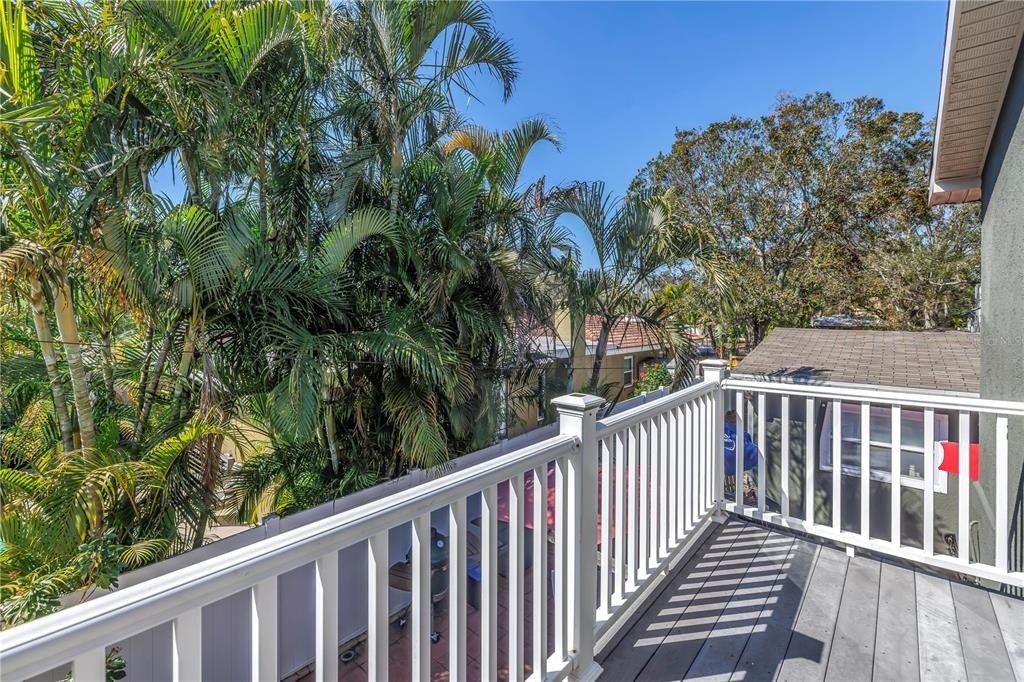 540 Villagrande Avenue S, Saint Petersburg, FL 33707 Photo