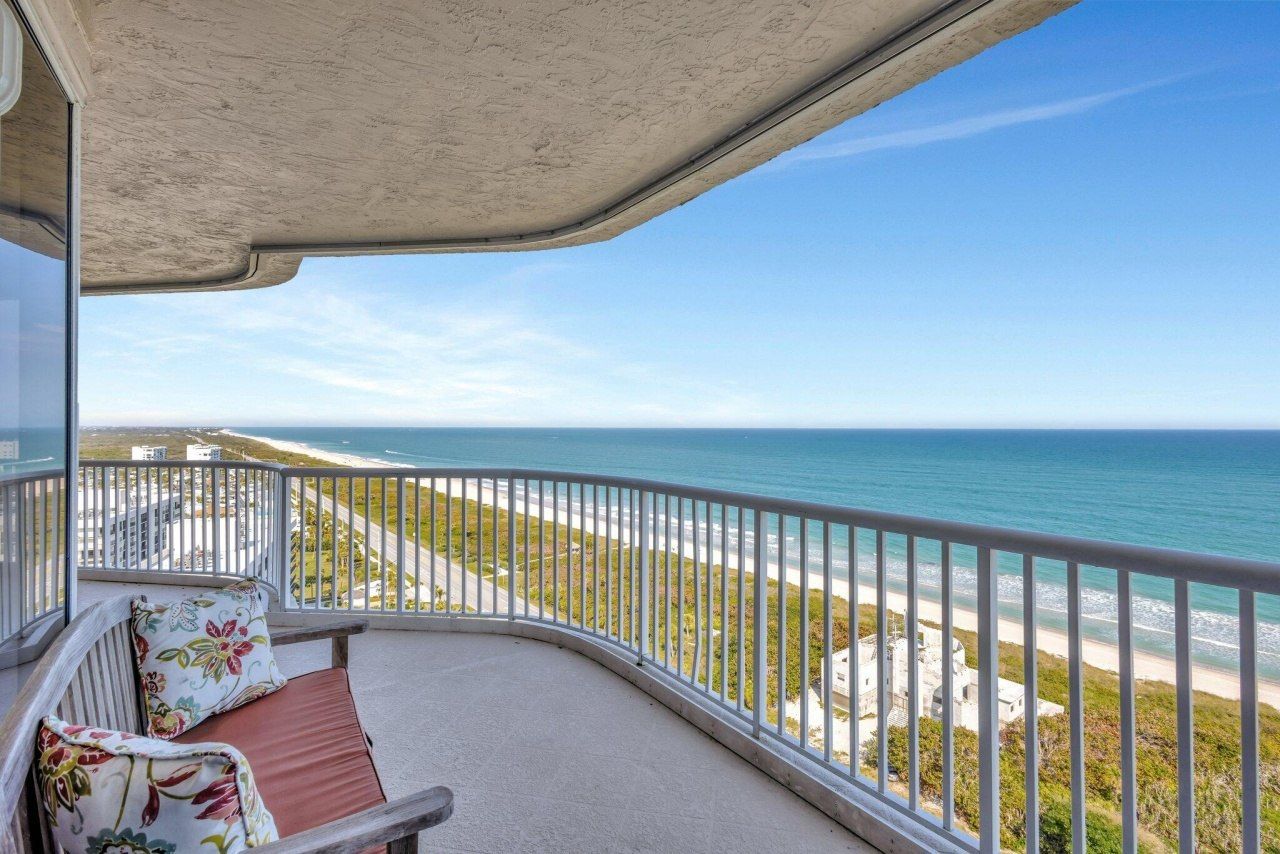 5051 N Highway A1a, Unit Ph 2-3, Hutchinson Island, FL 34949 Photo