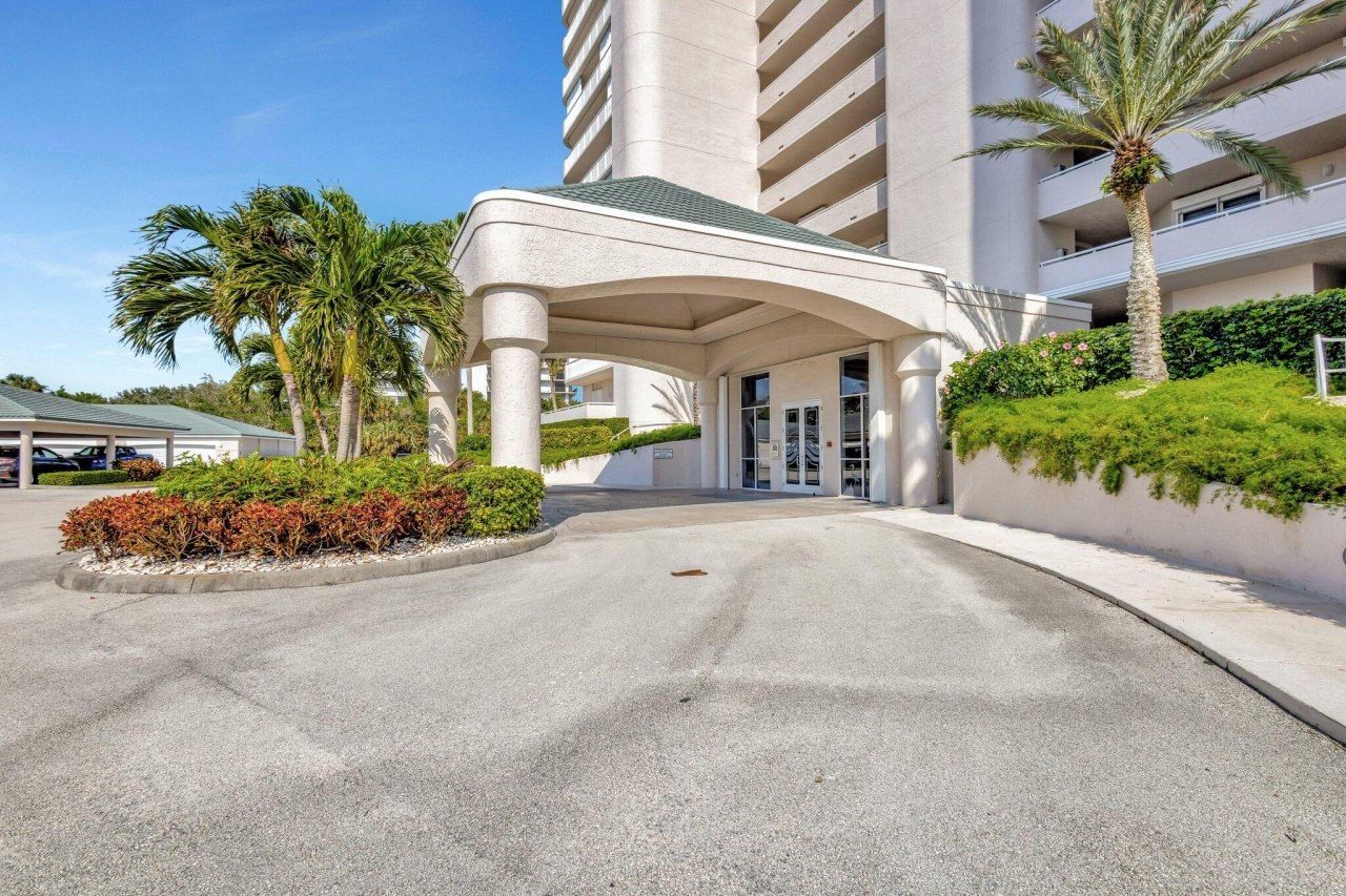 5051 N Highway A1a, Unit Ph 2-3, Hutchinson Island, FL 34949 Photo