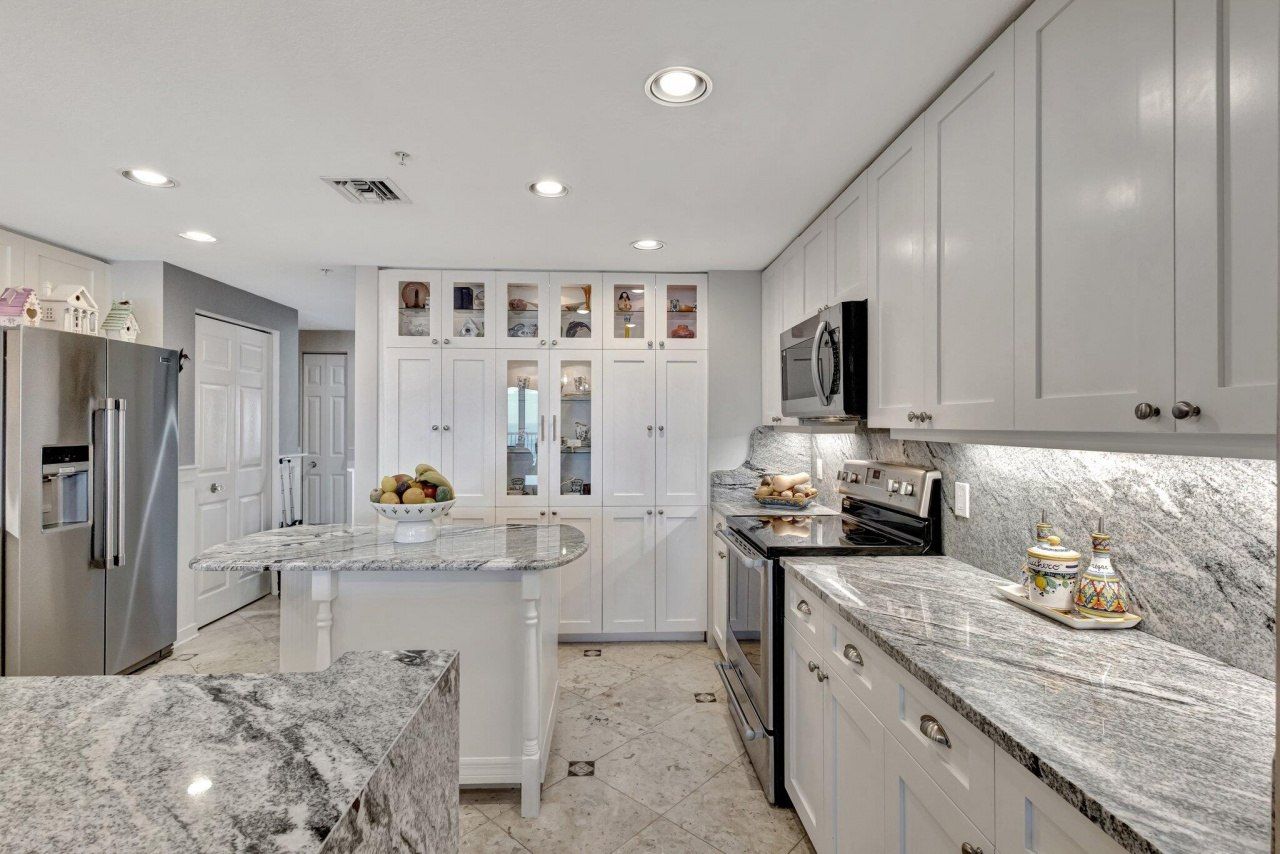 5051 N Highway A1a, Unit Ph 2-3, Hutchinson Island, FL 34949 Photo