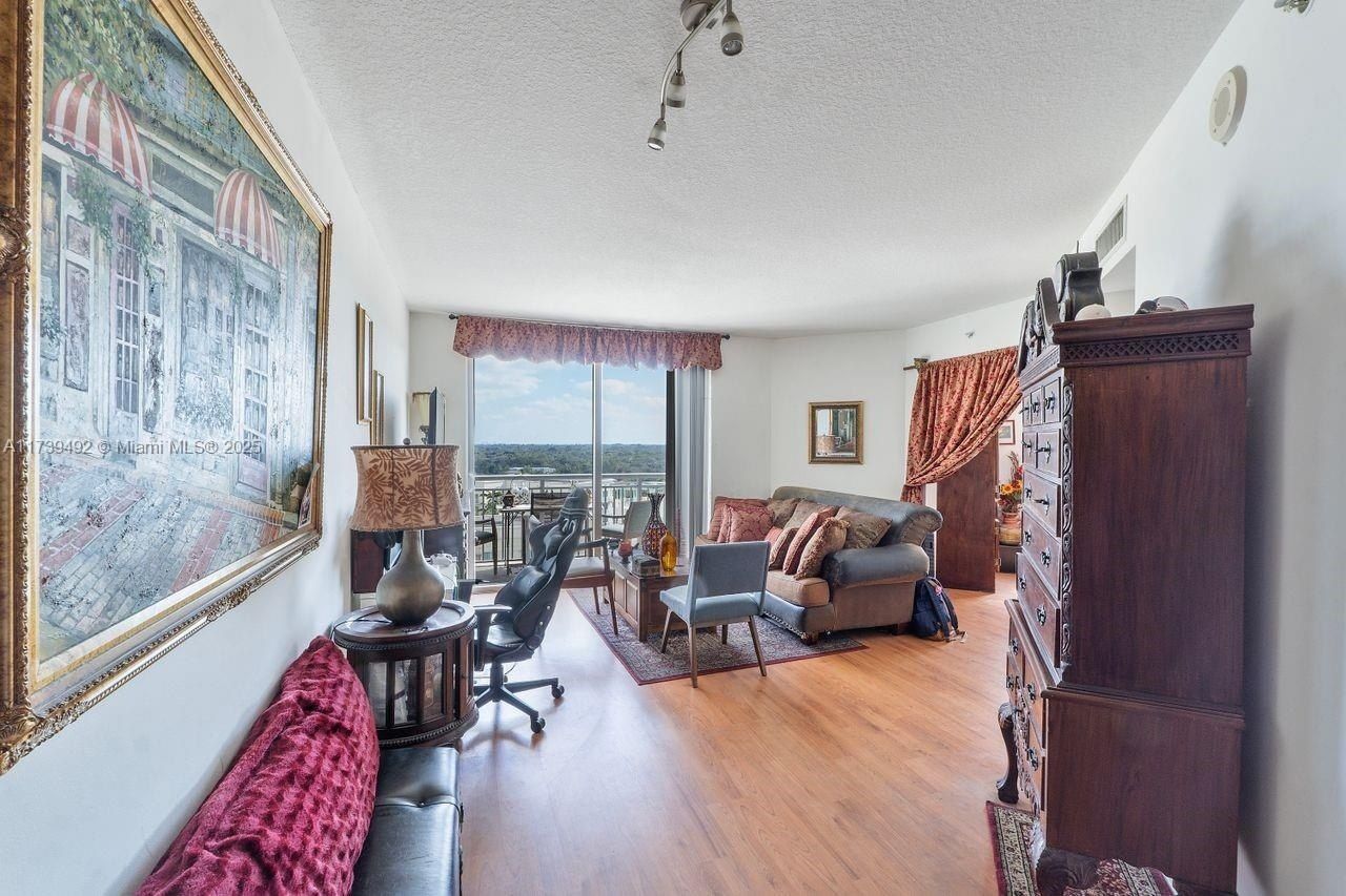 9055 SW 73rd Ct, Unit 903, Miami, FL 33156 Photo