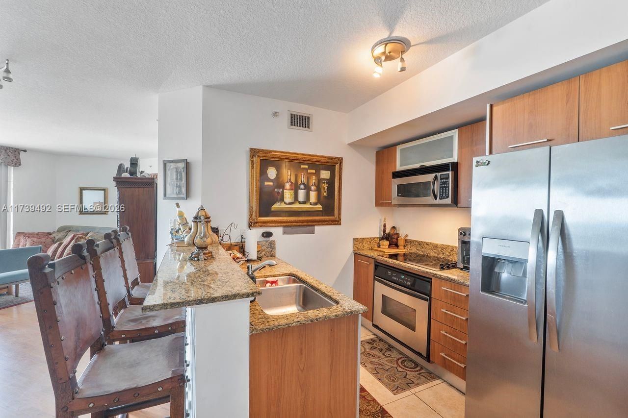 9055 SW 73rd Ct, Unit 903, Miami, FL 33156 Photo