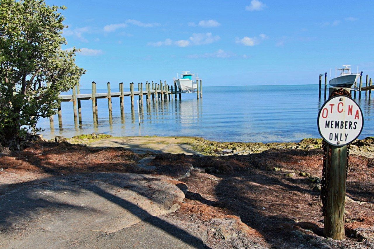 203 Tarpon Street, Tavernier, FL 33070 Photo