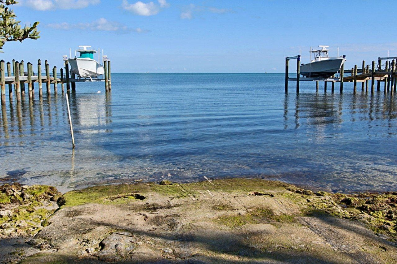 203 Tarpon Street, Tavernier, FL 33070 Photo