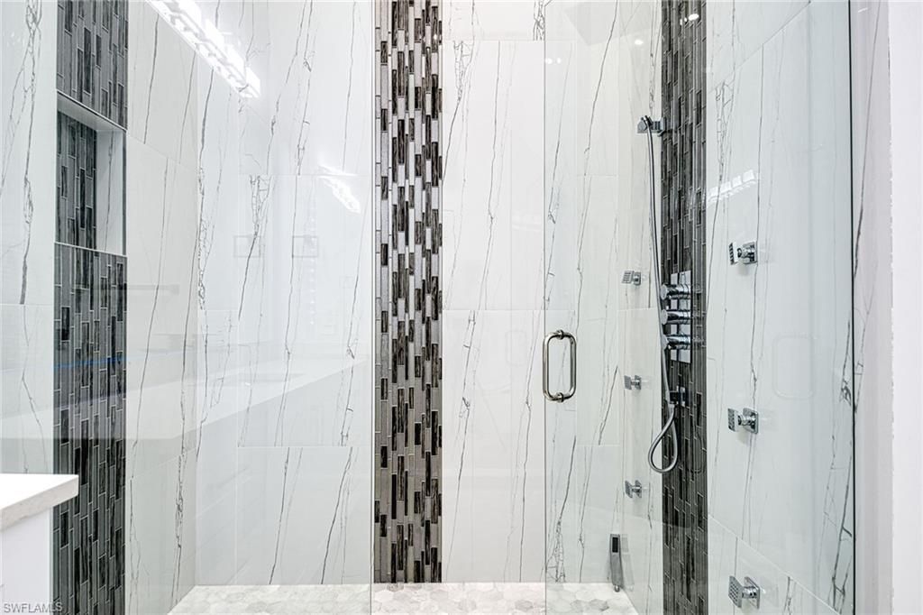 5160 Teak Wood Dr, Naples, FL 34119 Photo