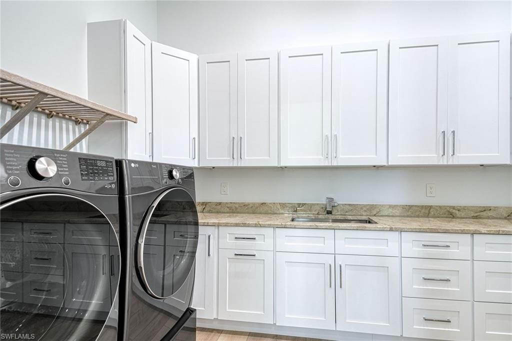 5160 Teak Wood Dr, Naples, FL 34119 Photo