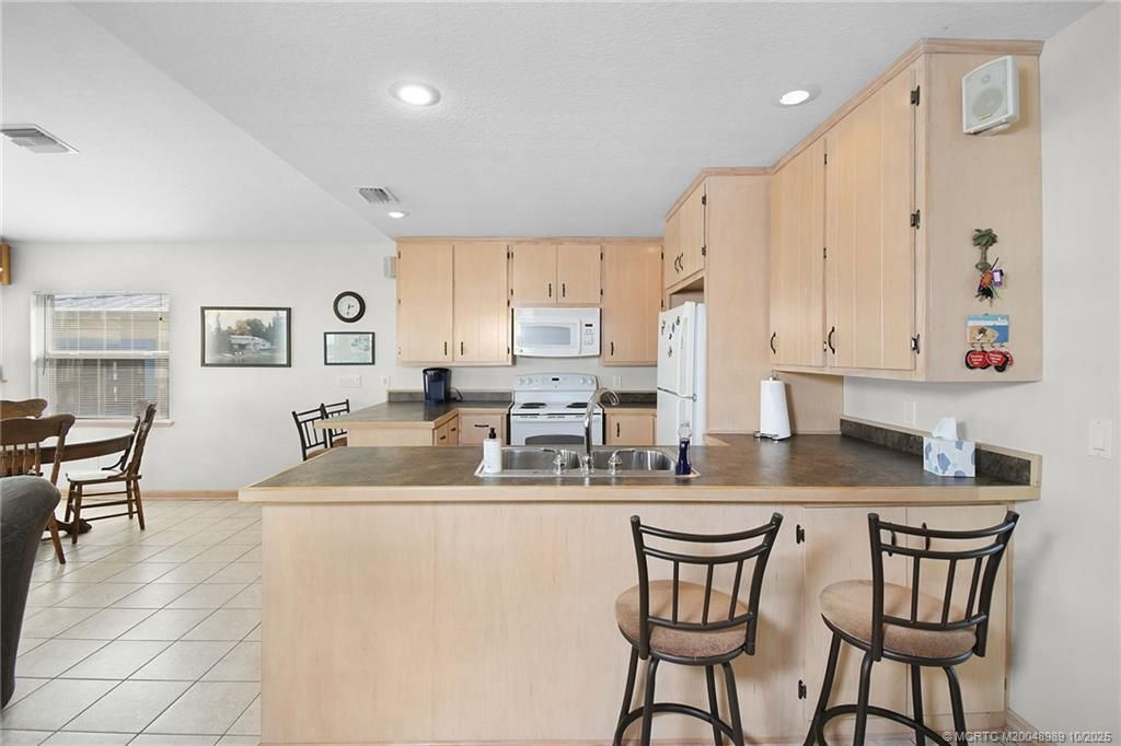 29 Nettles Boulevard, Jensen Beach, FL 34957 Photo