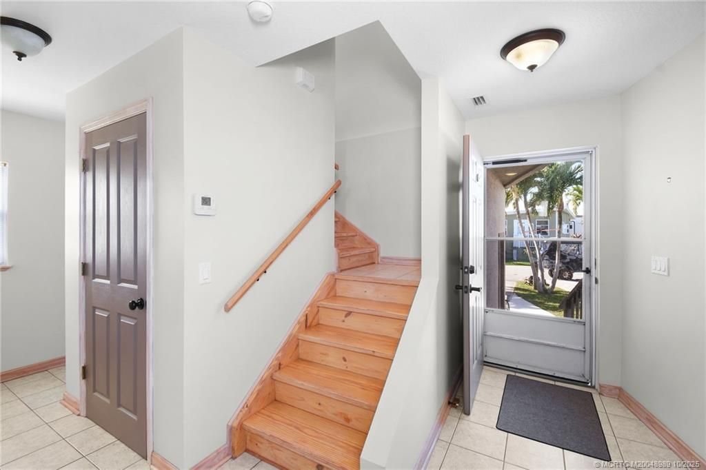 29 Nettles Boulevard, Jensen Beach, FL 34957 Photo