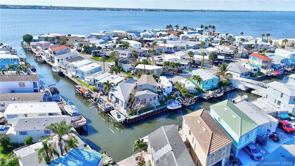 29 Nettles Boulevard, Jensen Beach, FL 34957 Photo