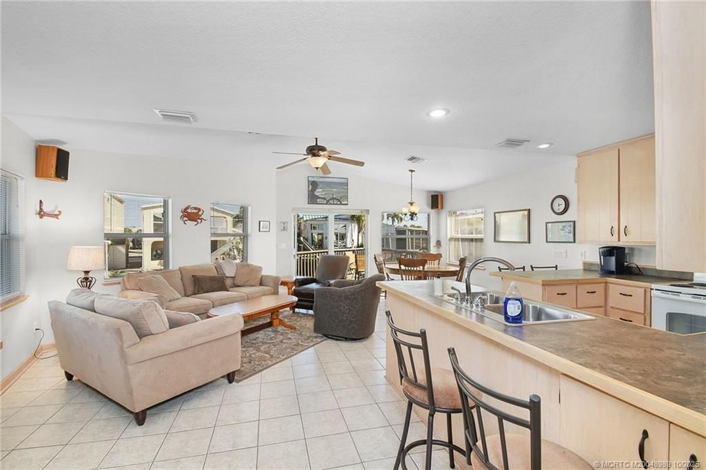 29 Nettles Boulevard, Jensen Beach, FL 34957 Photo