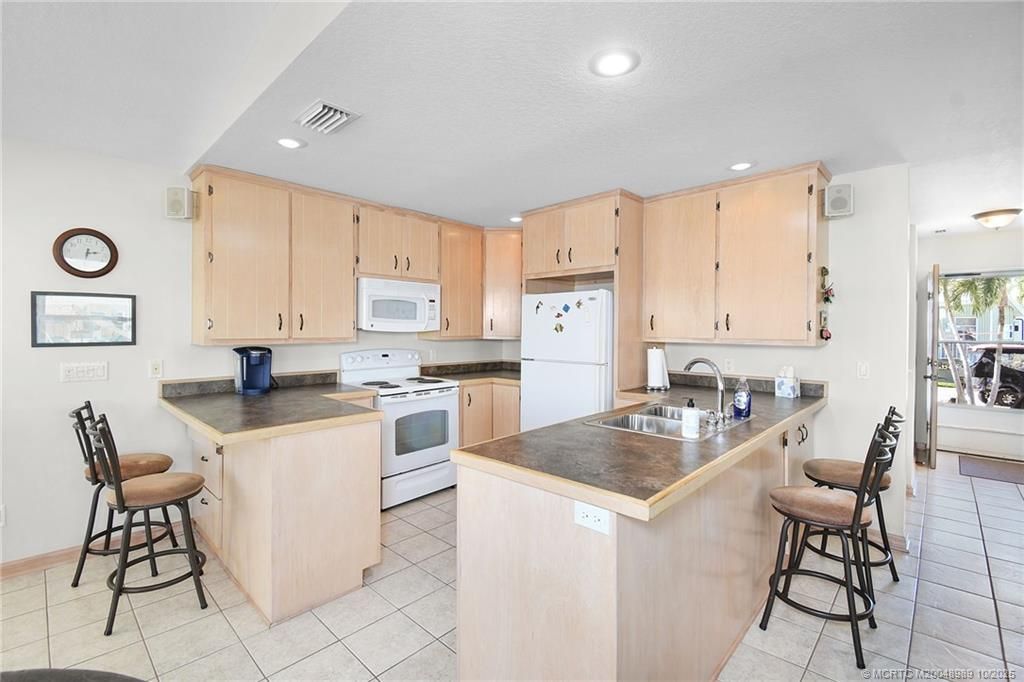 29 Nettles Boulevard, Jensen Beach, FL 34957 Photo