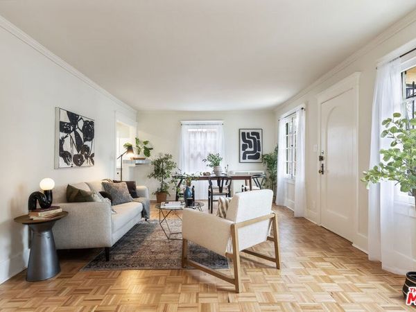 6853 Higman Avenue, Los Angeles, CA 90028