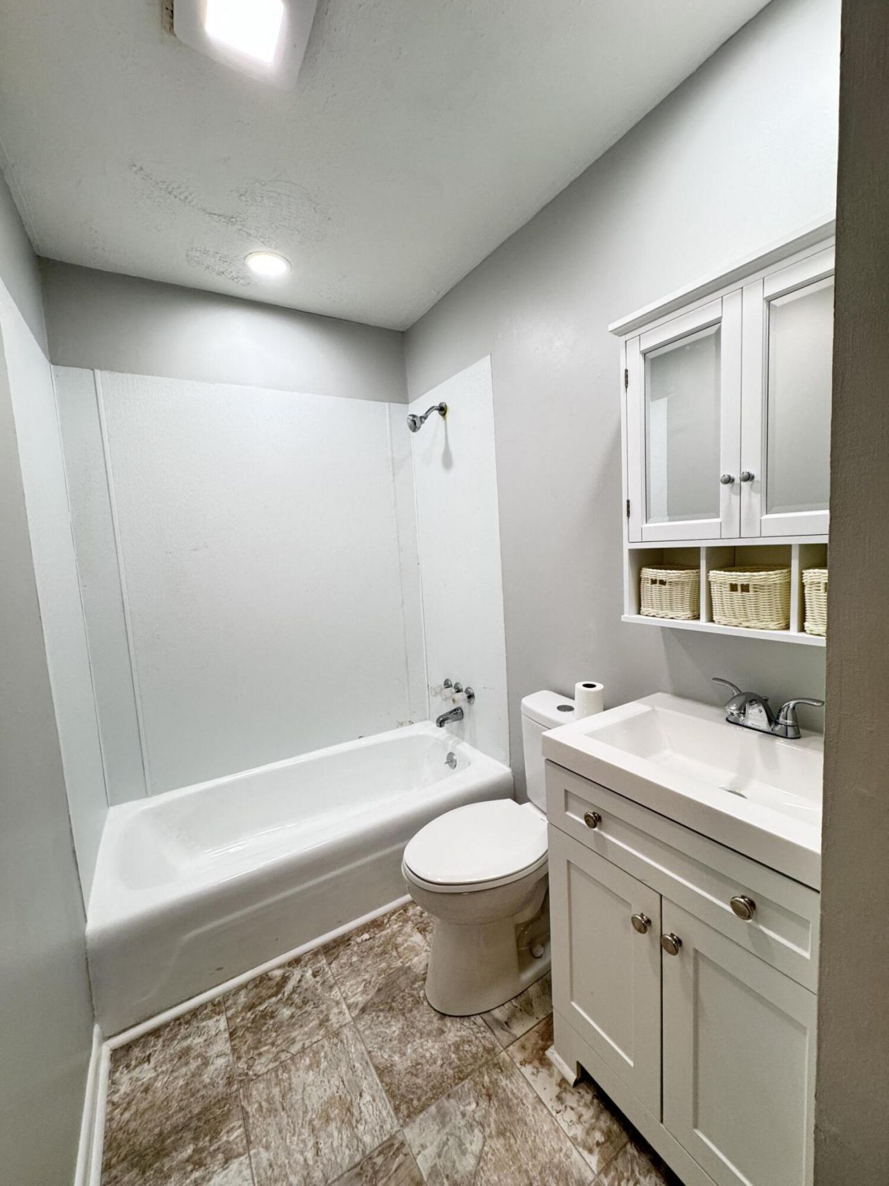 227 Bailey Street Photo 13