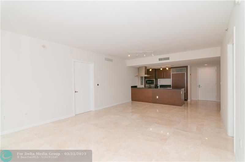 465 Brickell Avenue, Unit Bay 419, Miami, FL 33131 Photo