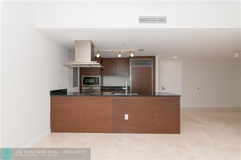 465 Brickell Avenue, Unit Bay 419, Miami, FL 33131 Photo