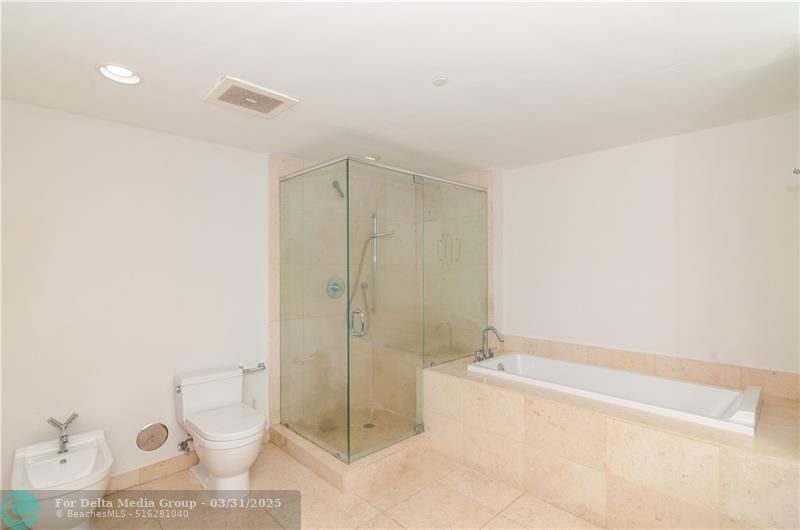 465 Brickell Avenue, Unit Bay 419, Miami, FL 33131 Photo