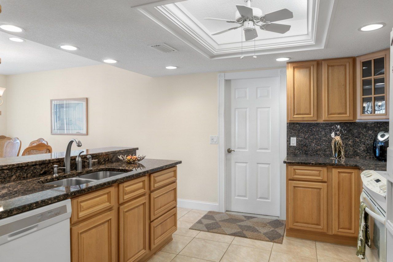 4949 N Highway A1a, Unit 196, Fort Pierce, FL 34949 Photo