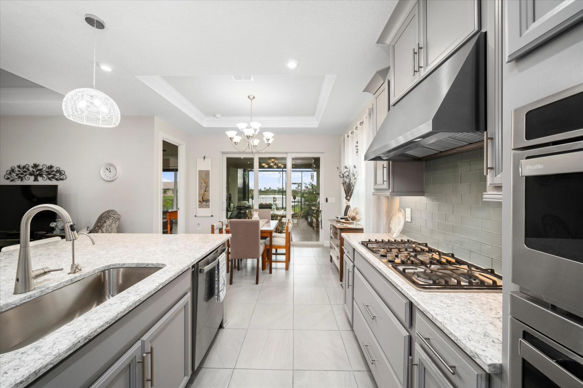 9597 SW Royal Poinciana Drive, Port Saint Lucie, FL 34987 Photo