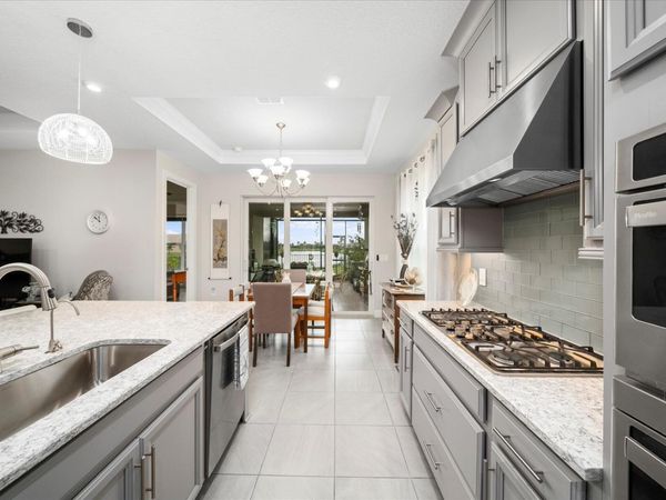 9597 SW Royal Poinciana Drive, Port Saint Lucie, FL 34987