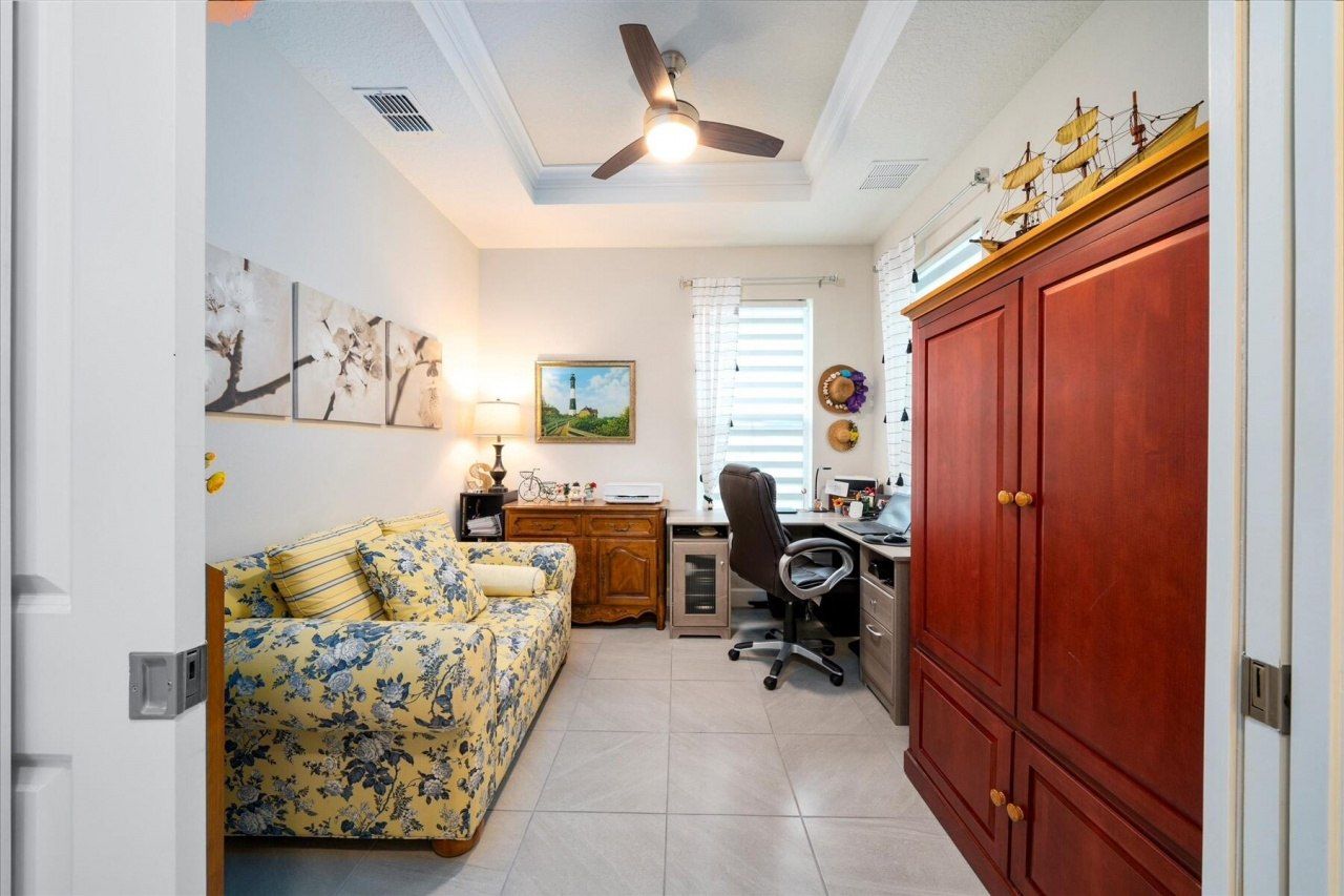 9597 SW Royal Poinciana Drive, Port Saint Lucie, FL 34987 Photo