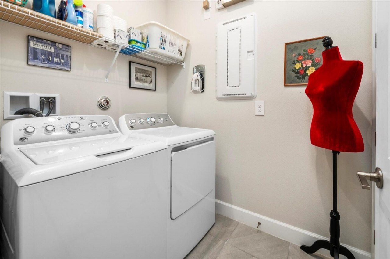 9597 SW Royal Poinciana Drive, Port Saint Lucie, FL 34987 Photo