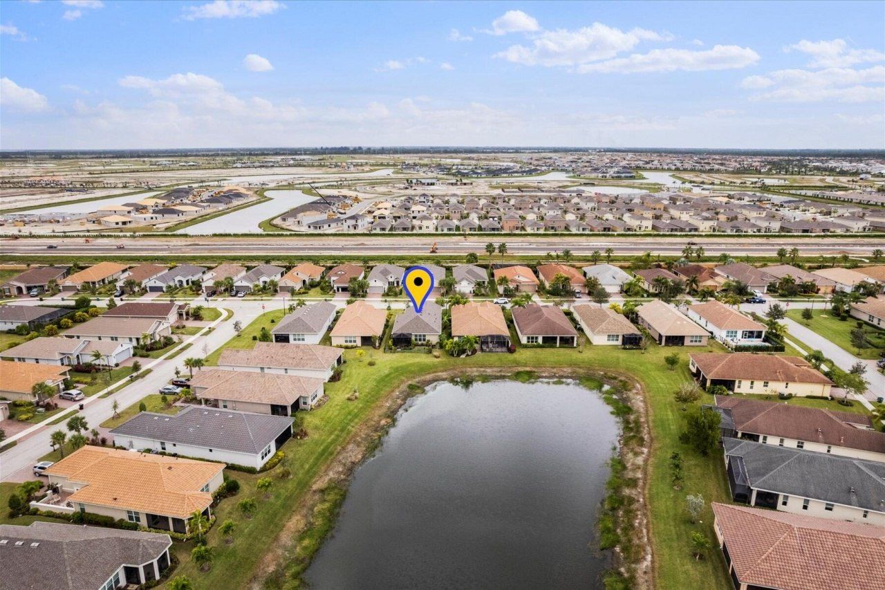 9597 SW Royal Poinciana Drive, Port Saint Lucie, FL 34987 Photo