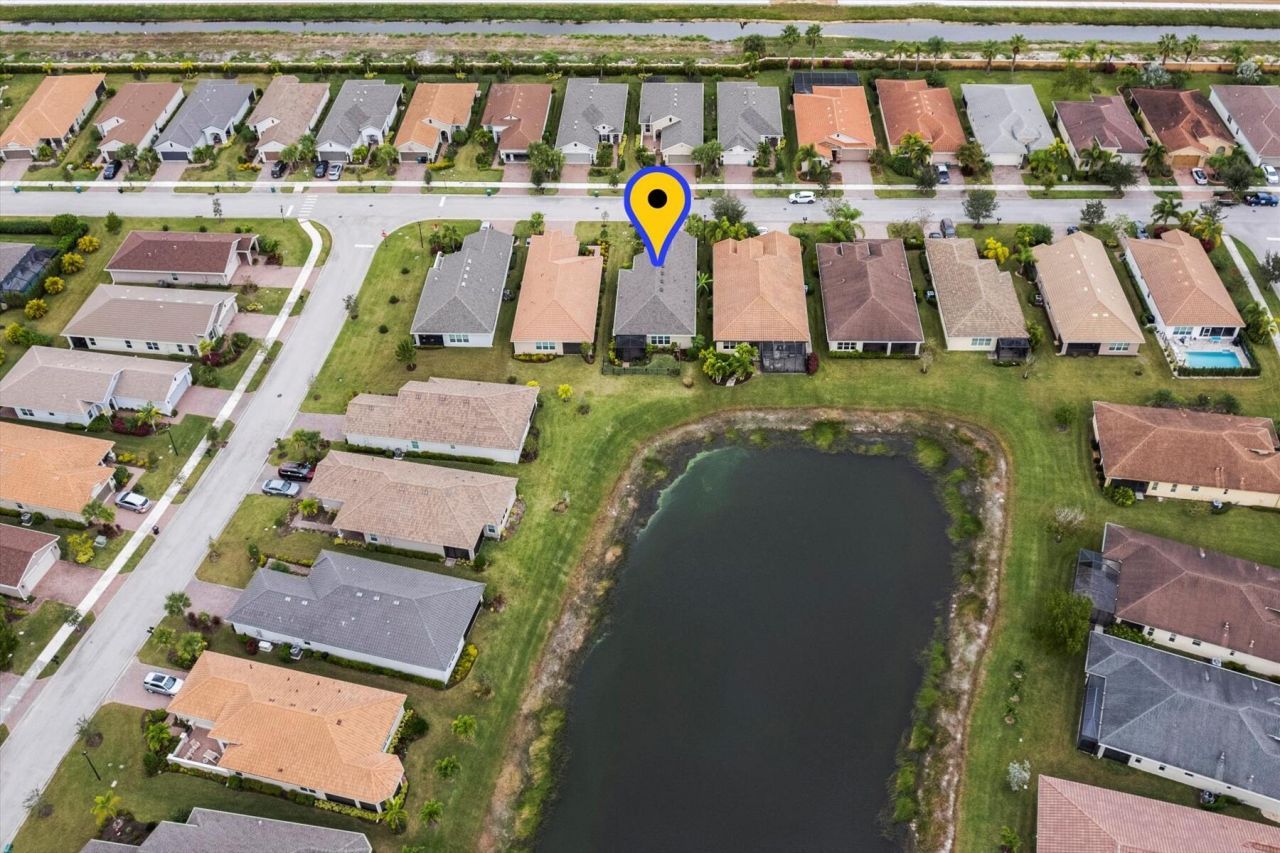 9597 SW Royal Poinciana Drive, Port Saint Lucie, FL 34987 Photo