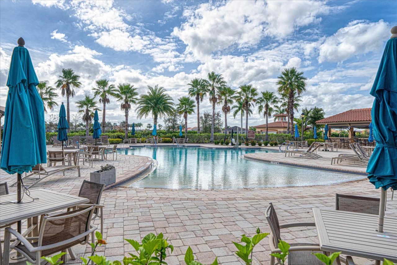 9597 SW Royal Poinciana Drive, Port Saint Lucie, FL 34987 Photo